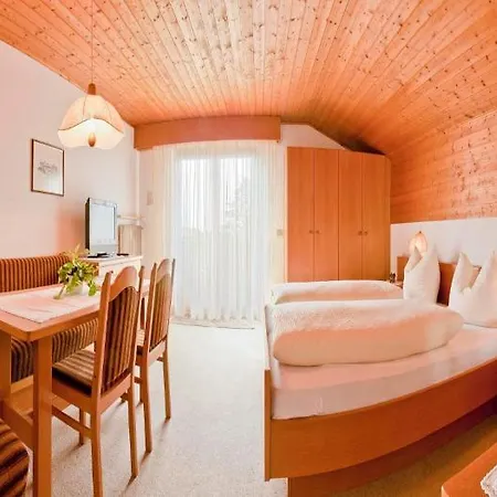 Haus Christl 2* Lana