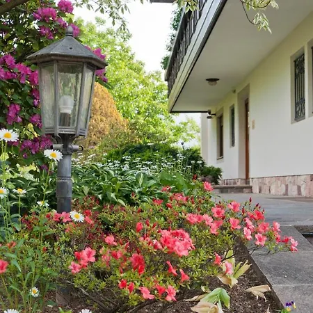 Bed & Breakfast Haus Christl Lana
