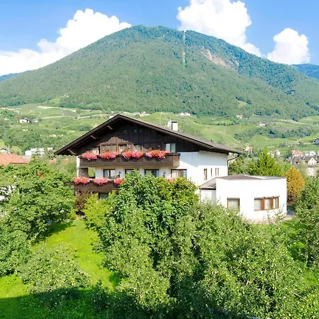 Haus Christl 2* Lana